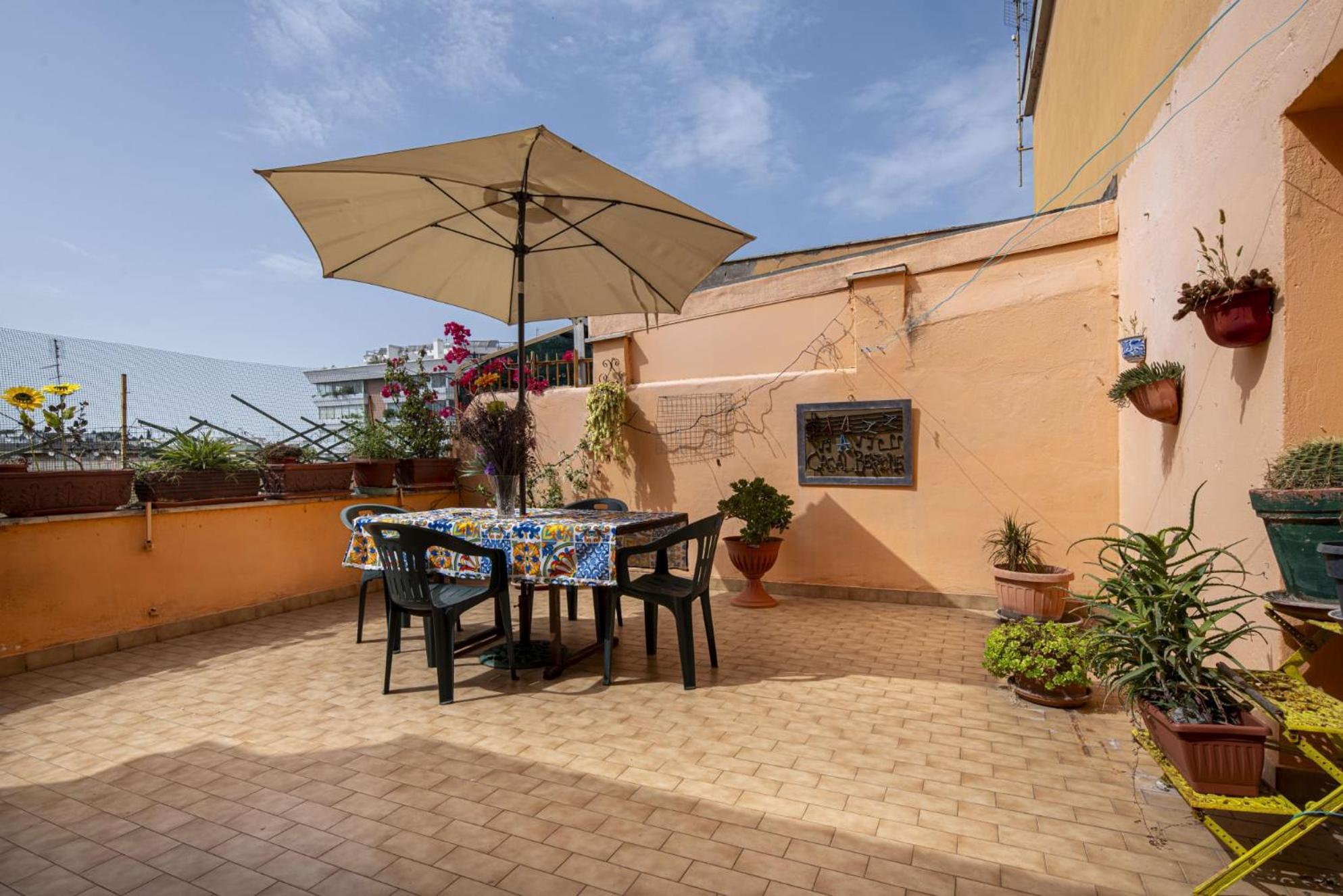 Apartament Carola'S Terrace / La Terrazza Di Carola Rzym Zewnętrze zdjęcie